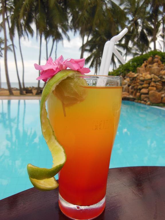 Sanmali Beach Hotel Marawila Esterno foto
